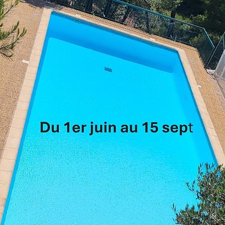Appartement En Residence Avec Piscine Бандол Екстериор снимка